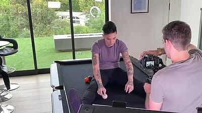 3some lesbian BTS with strapon and facesitting dykes