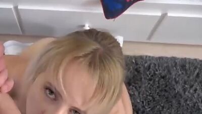 POV Hanna Rey is an Anal Fuck Teen Ready to take it Deep