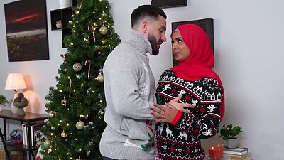 Babi surprised Peter with her pussy to fuck