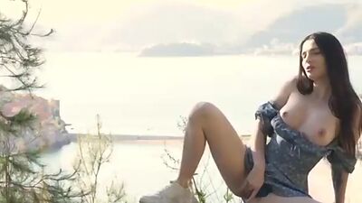 Risky Public Masturbation and Stretch my Ass Reislin Outdoor