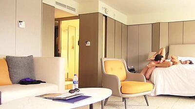 Throating MILF drilled in pussy by BWC in doggystyle