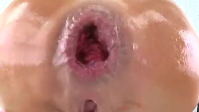 Beautiful honey presents monster ass and gets anus nailed