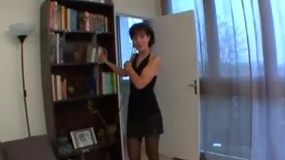 French mature Brigitte anal fucked in stockings