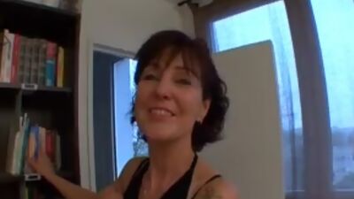 French mature Brigitte anal fucked in stockings