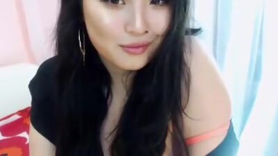 HOT ASIAN GIRL NAME NOT KNOWN