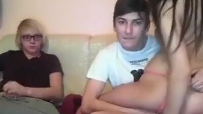Teen threesome fun on the webcam.