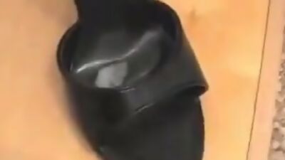 Homemade shoe fetish footjob from a skilled woman