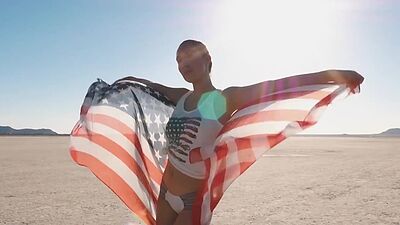 Big boobed all natural naked beauty Willa Prescott posing in the desert