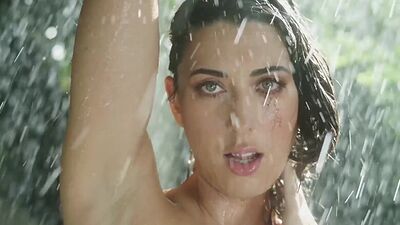 Perfect ass latina MILF Brett Barletta striptease in a garden and gets wet