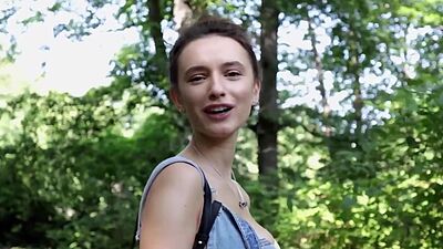 Smoking hot Ukrainian babe Gloria Sol reveals her big natural boobs outdoor