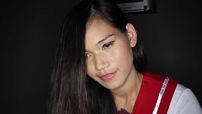 Thai amateur massage teen Pay takes a ride on a big white cock in sex chair