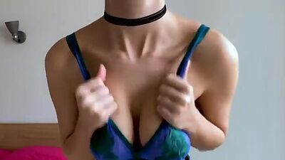 Dream Stepsister Eva Elfie Solo Masturbation