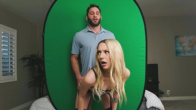 Hardcore pussy fucking with big cock step uncle before the biggest game!