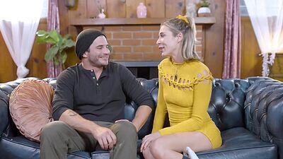 Blonde deepthroats dick and fucks and squirts on first date
