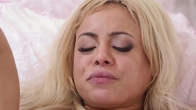 Lez busty babes in facesitting n pussyfingering sapphic sex