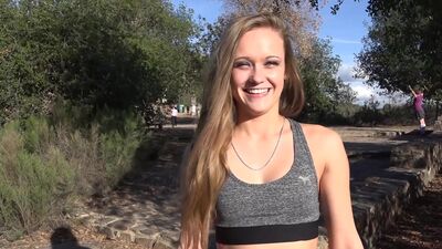 Teen Amateur Keegan Kade Has Her First Orgasm