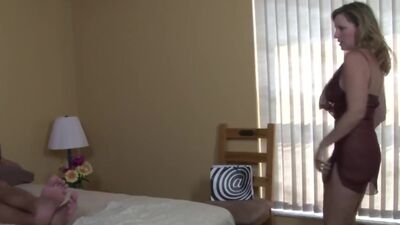 Stepmom Jodi West Turns on Stepson by Changing in Front of Him!