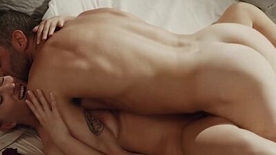 Mesmerizing Riley Reyes enjoys kissing as much as fucking