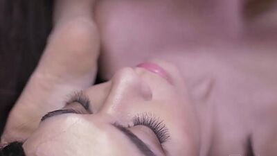 Seducing lez slut eats 19yo slutty pussy b4 69 position