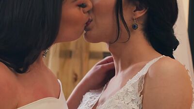 Big boobs tgirl Ariel Demure licks and fucks her brides pussy