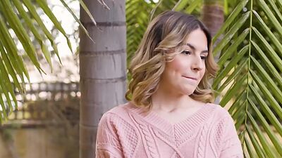 Jane surprises Chanel steamy sex in bed