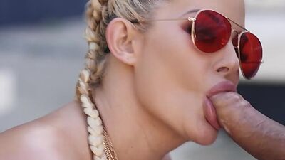 Bigass and big tits MILF pussyfucked outdoor by lover