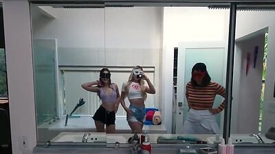Sexy prank turns to foursome with hot besties