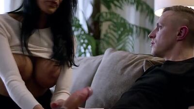 Reagan Foxx sucked Alex Mack raging boner