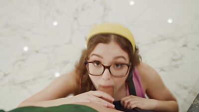 Tgirl Korra Del Rio barebacks facesitted tgirl Zariah Aura