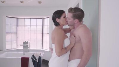 Brazzers - Mommy Got Boobs - Clueless Cum Lessons scene starring Shay Fox and Kyle Mason