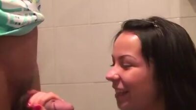 Threesome at the amateur sex party scene1