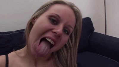 Sandra loves to ride reverse cowgirl with a big cock up her ass