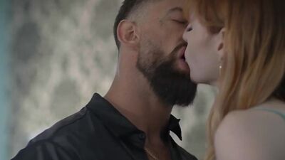 Trans beauty Lianna Lawson gets throated and analed by big dick