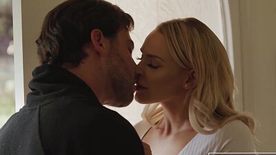 Blonde babe Emma Hix pussy licked before sensual fucking