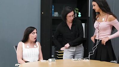 Dirty dyke sluts eat pussies in office in meeting room