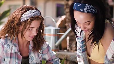 Alexis Tae invites Lumi Ray to celebrate their victory in bed