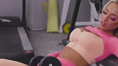 Standing 69 and big tits dick ride at the gym