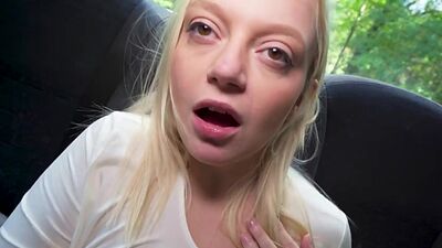 Taxi driver pussyramming busty babe