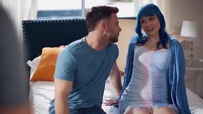 Jewelz Blu invite Seth to join her in on the bed