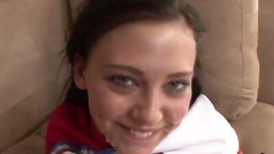 Jizz In The Mouth Of Cheerleader Ivy