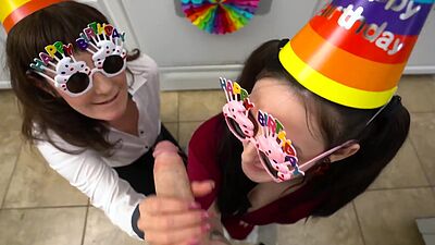 Melody Mynx and Tifa Quinn surprises Conor Coxxx with a blowjob