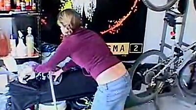 Teen topanga masturbates in her garage
