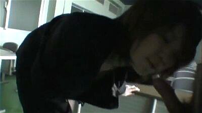 Cum eating asian teen gives head