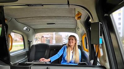 MILF bae fucked in car by big white dick in doggystyle