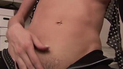 Sophie bellypop facetalk and showing pussy