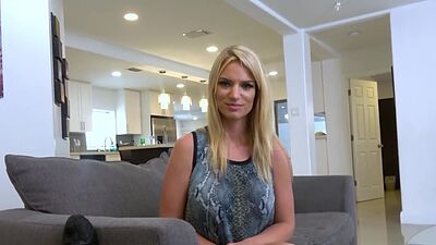 MY PERVY FAMILY - Big tits stepmom, isn't this game fun?