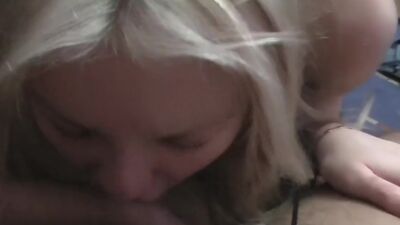 Real couple porn on Christmas scene 1