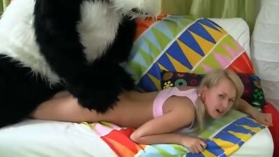 Pillow fight and xxx sex play