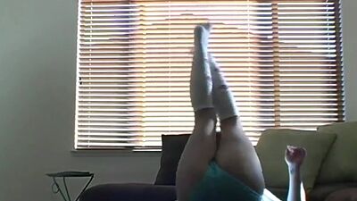 Nikki Nude Photoshoot and Dancing infront of cam
