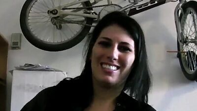 Rene fingering Pussy closeup in car